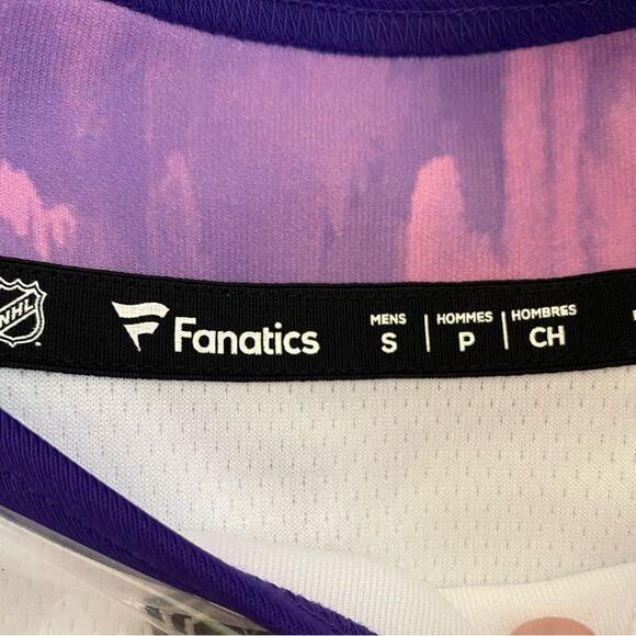 NWT Calgary Flames Hockey Fights Cancer 2024 Fanatics Authentic Jersey Men's S - Picture 14 of 16